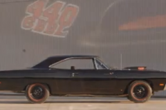 Plymouth Road Runner, 1969 (Video)